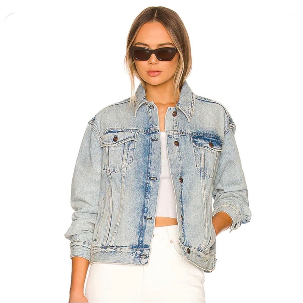 Free People Oversized Light Wash Denim Trucker Jacket NWT Size L